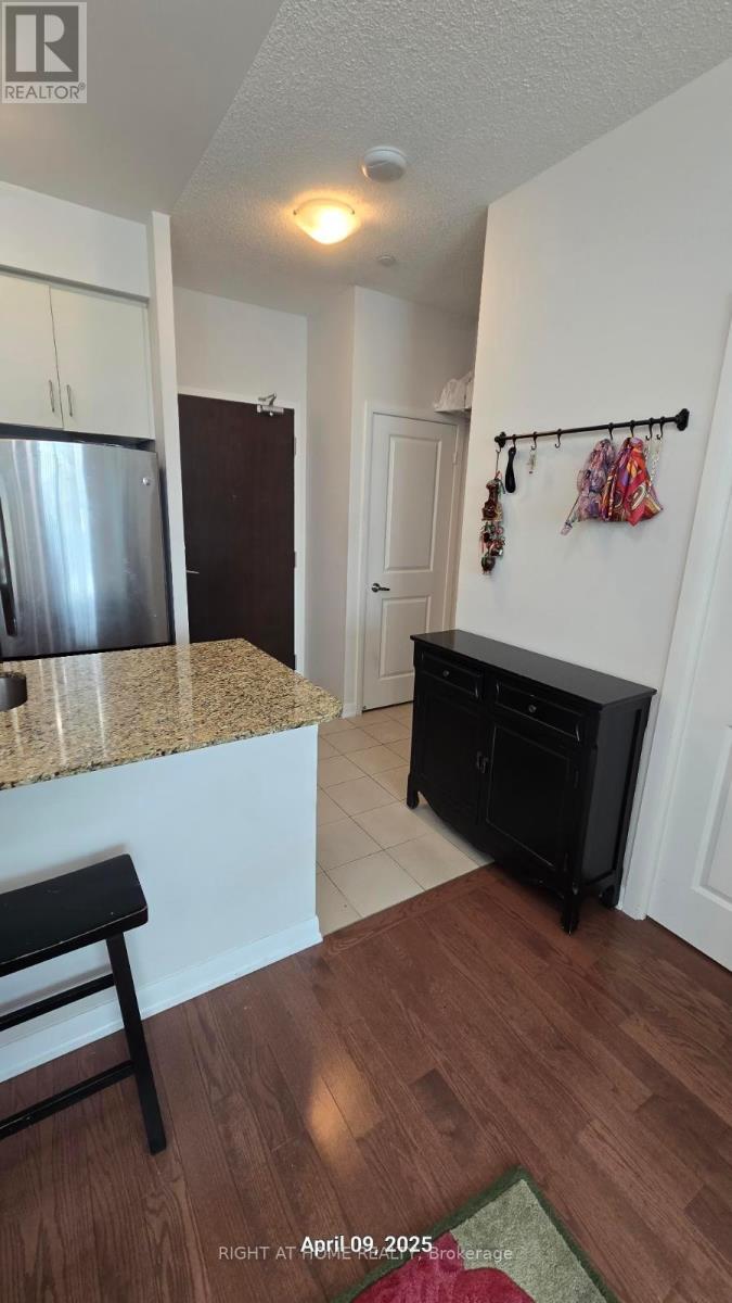 101 - 215 Sherway Gardens Road, Toronto, Ontario  M9C 0A4 - Photo 8 - W12076501