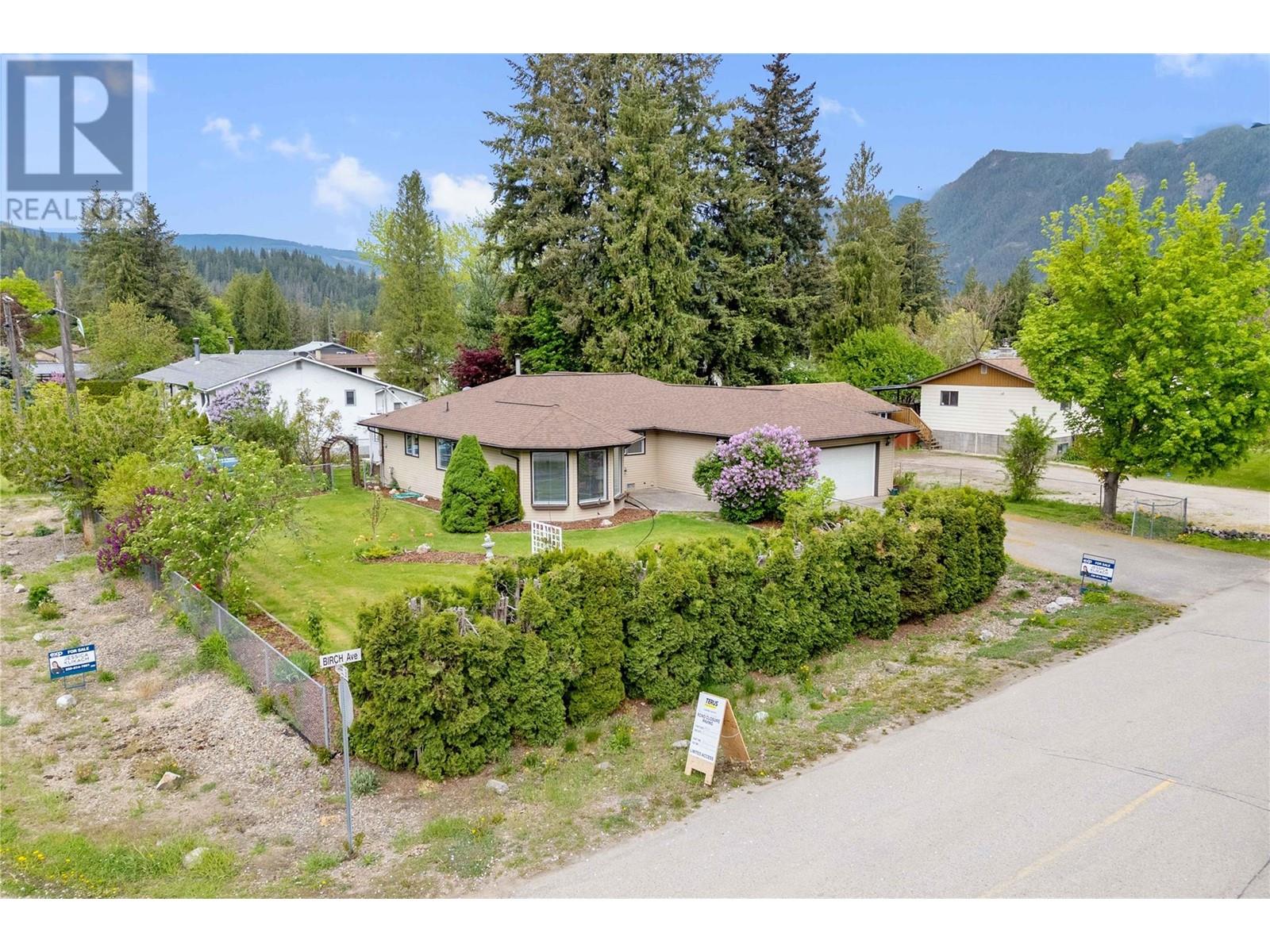 602 Birch Avenue, Sicamous, British Columbia  V0E 2V0 - Photo 45 - 10332753