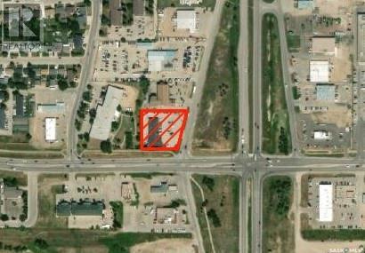 1702 Main Street N, Moose Jaw, Saskatchewan  S6J 1L4 - Photo 3 - SK005660
