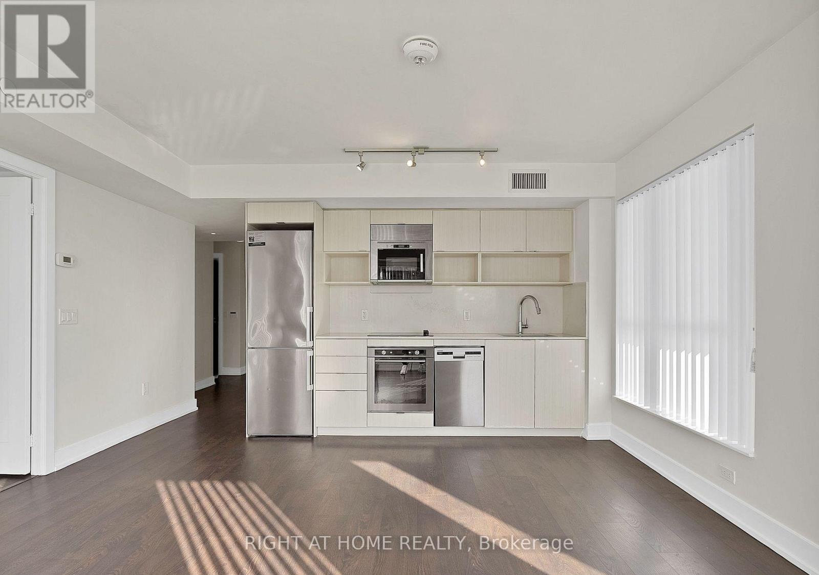 1709 - 7 Mabelle Avenue, Toronto (Islington-City Centre West), Ontario  M9A 0C9 - Photo 14 - W12146190