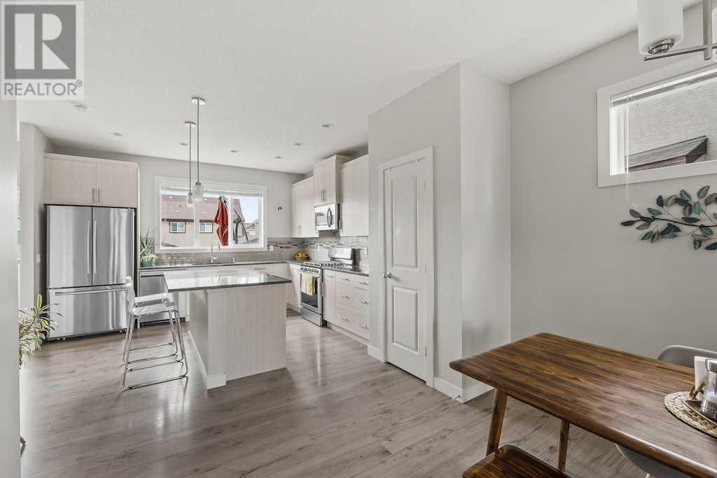 151 Marquis Heights Se, Calgary, Alberta  T3M 2A8 - Photo 7 - A2211995