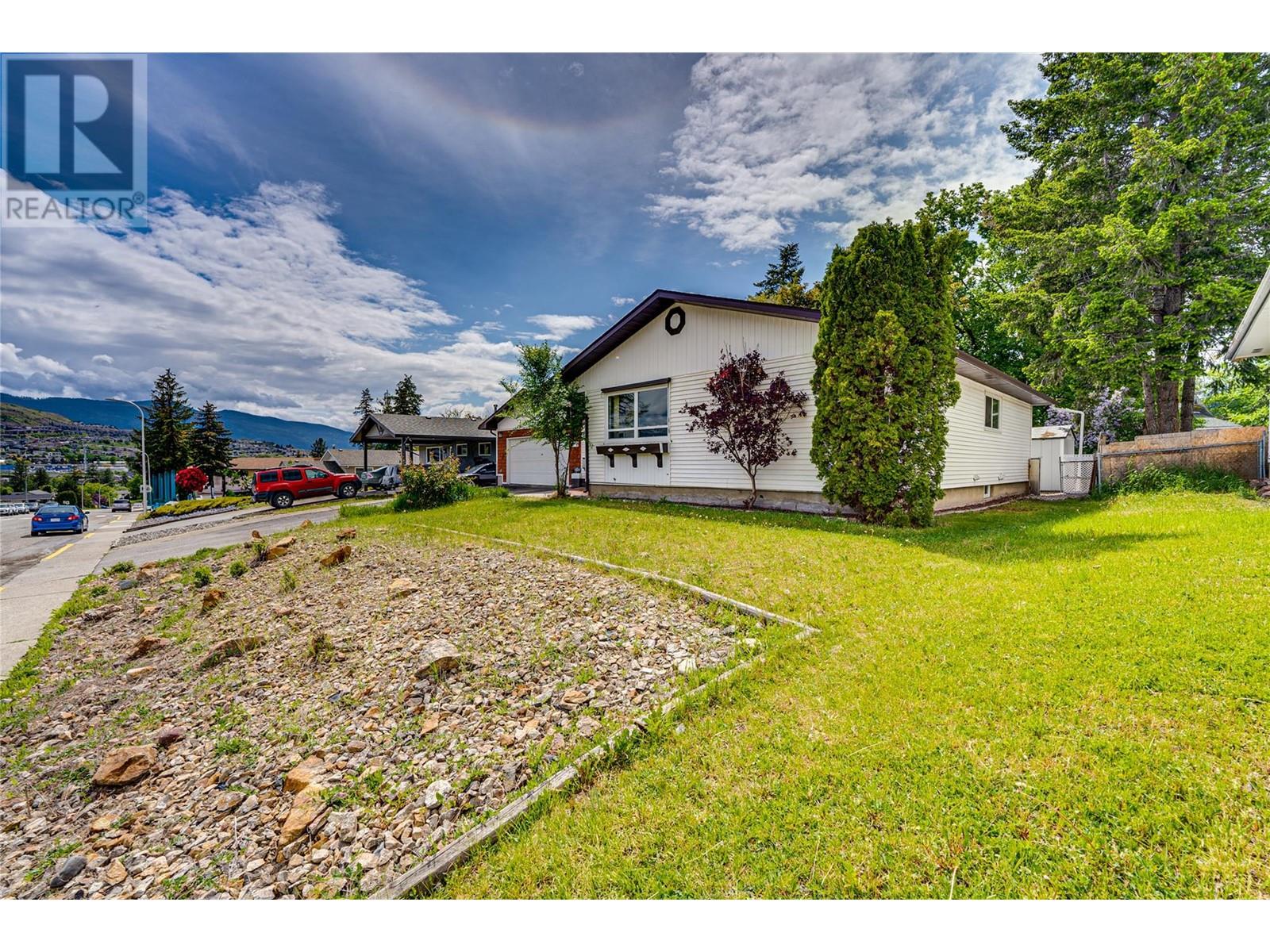 2304 18 Street, Vernon, British Columbia