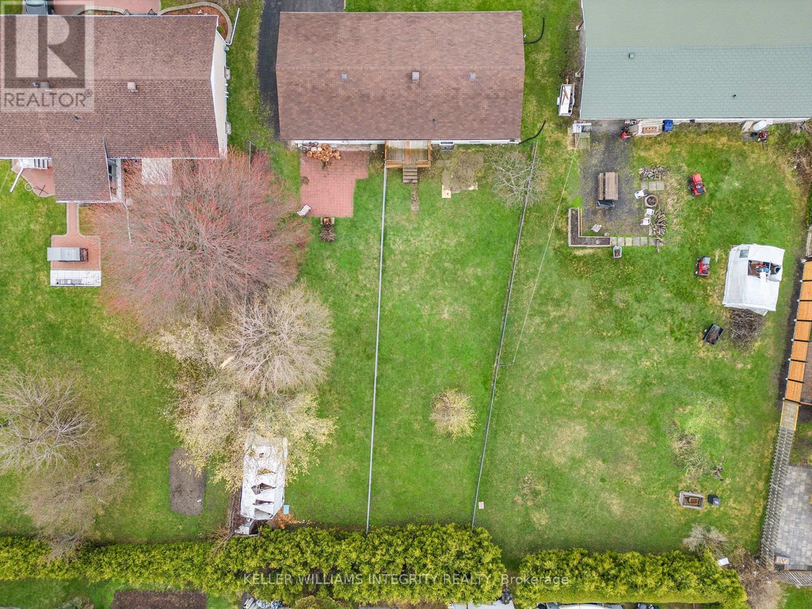 22 Dollard Street, Russell, Ontario  K0A 1W0 - Photo 31 - X12146215