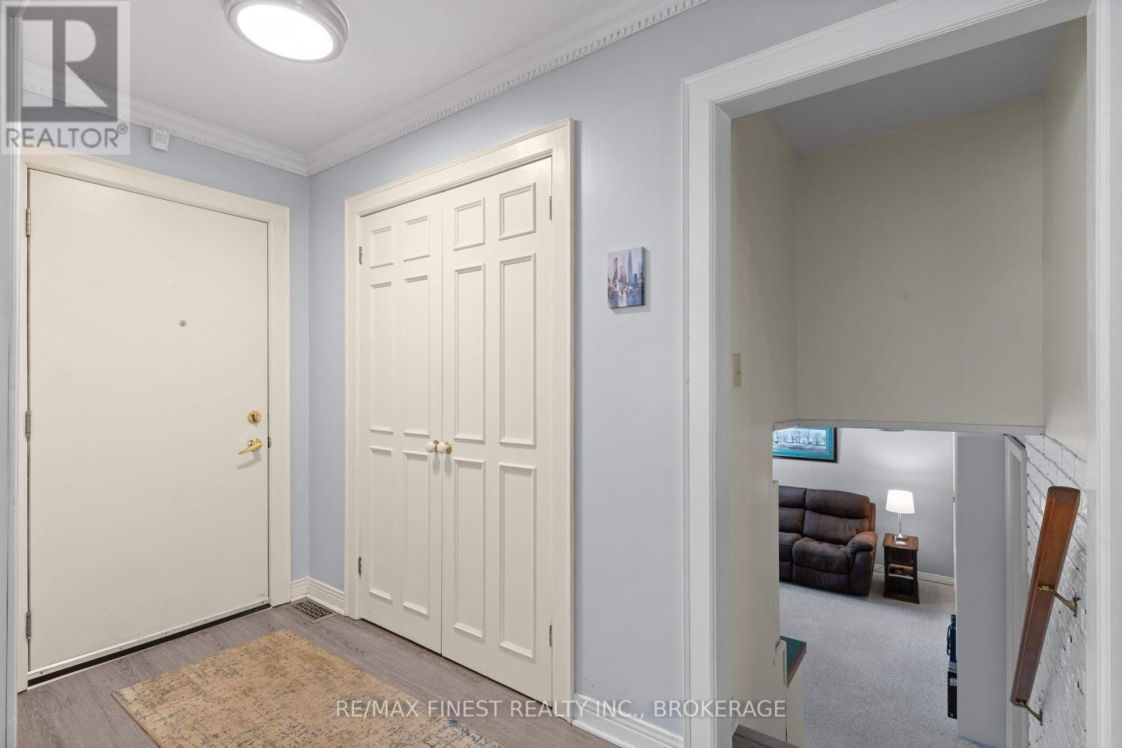 Property at 15 EDGEWOOD DRIVE image 4