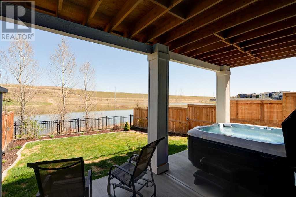 108 Cranbrook Gardens Se, Calgary, Alberta  T3M 3C3 - Photo 37 - A2218391
