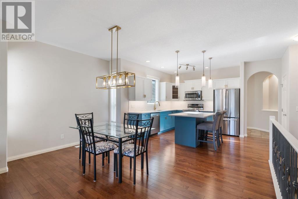 42 Evercreek Bluffs Place Sw, Calgary, Alberta  T2Y 4Z8 - Photo 11 - A2219571
