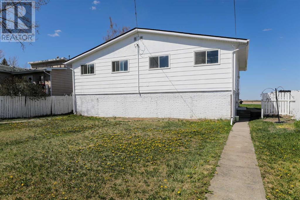 214 Mcewan Street, Granum, Alberta  T0L 1A0 - Photo 5 - A2220044