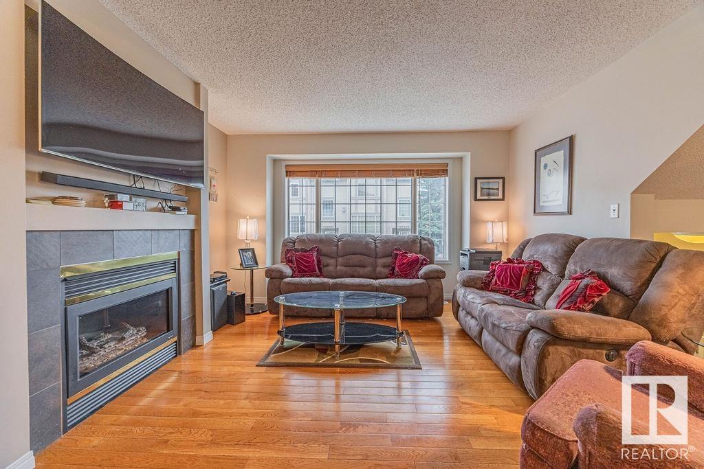 Property at 17616 96 AV NW image 4