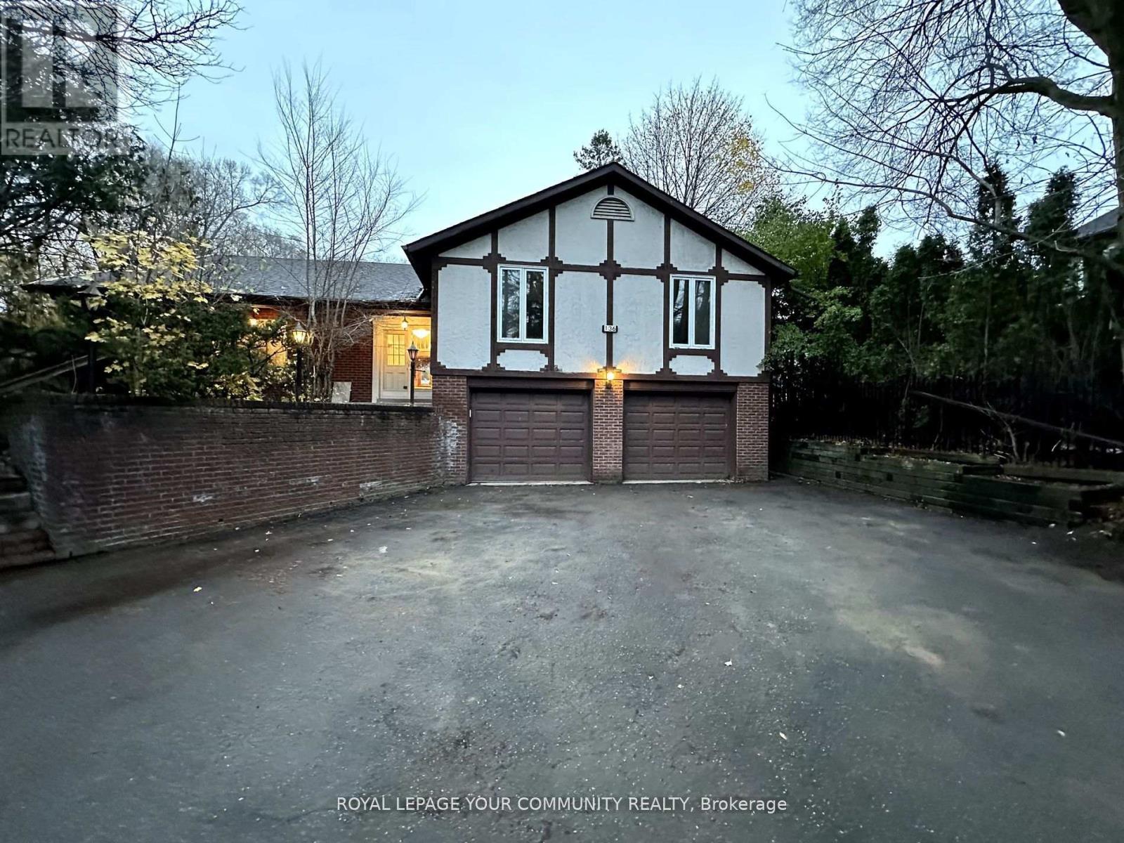 136 Arnold Crescent, Richmond Hill, Ontario  L4C 3R8 - Photo 1 - N12146087