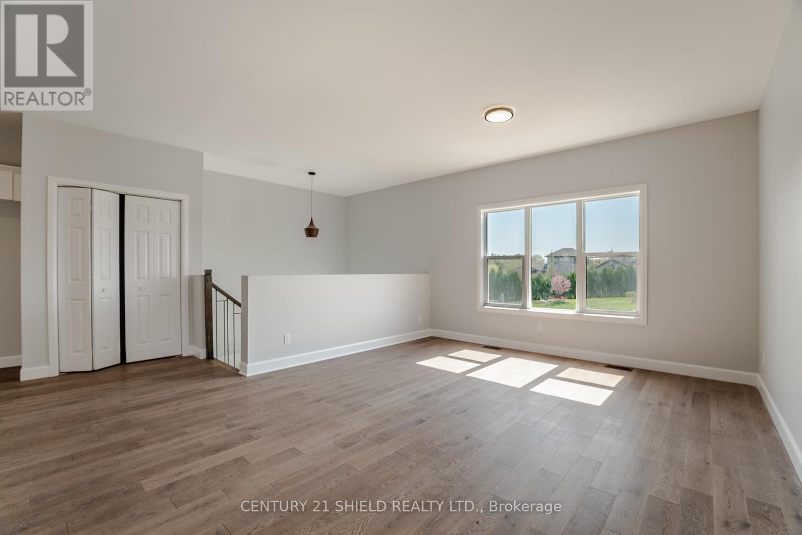 6371 & 6373 Monument Way, South Glengarry, Ontario  K0C 2C0 - Photo 13 - X12146235