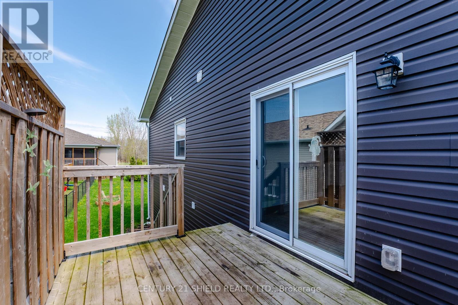6371 & 6373 Monument Way, South Glengarry, Ontario  K0C 2C0 - Photo 7 - X12146235