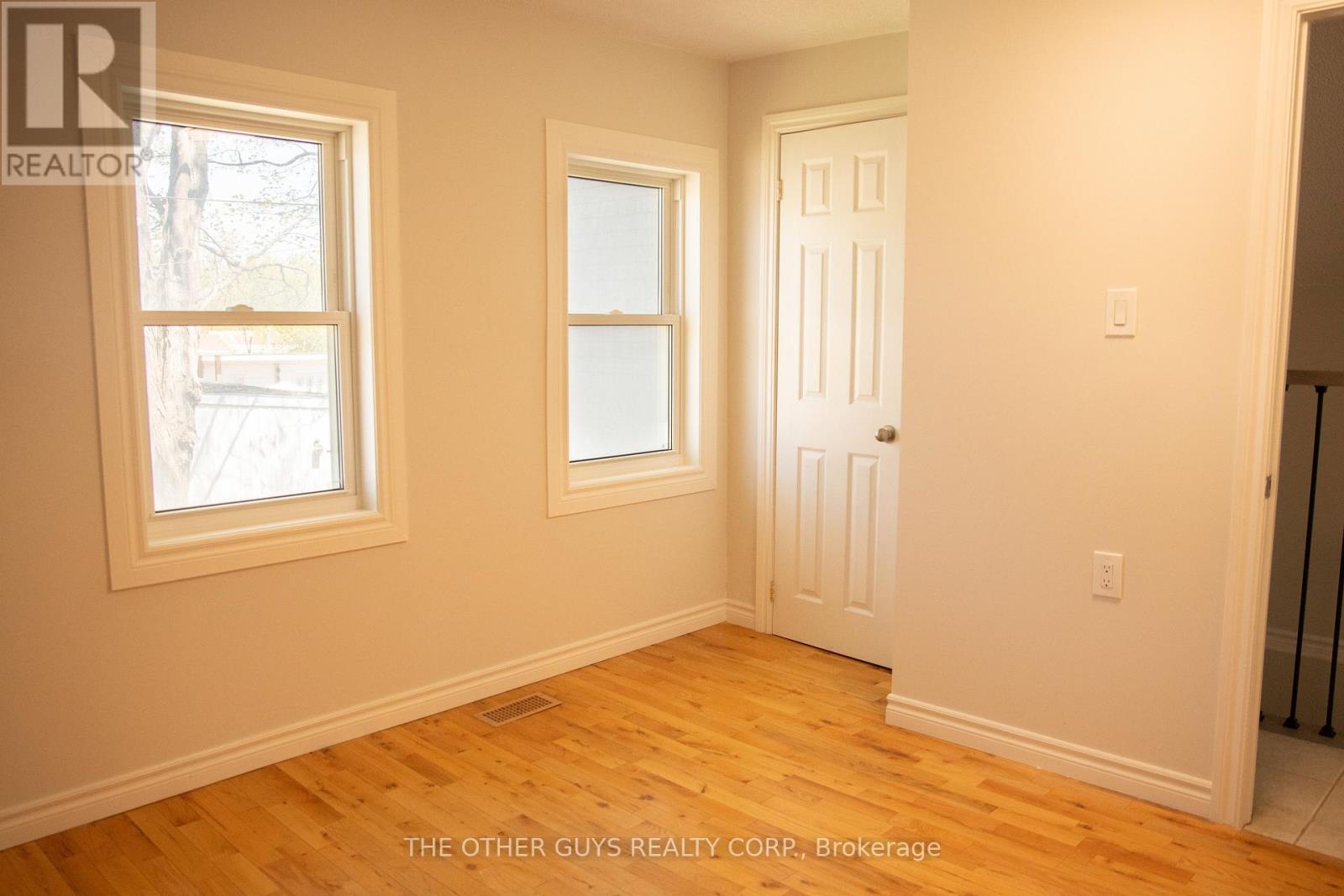 Upper - 244 Barrie Street, Essa, Ontario  L0L 2N0 - Photo 24 - N12146244