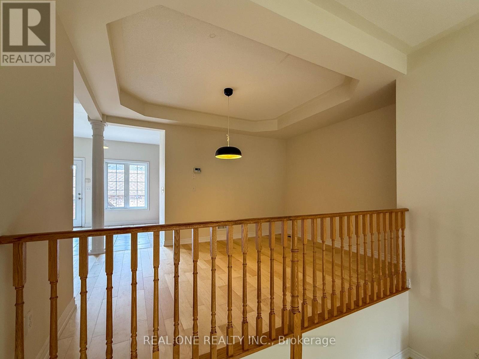 3553 Eglinton Avenue W, Mississauga, Ontario  L5M 7T7 - Photo 4 - W12146233