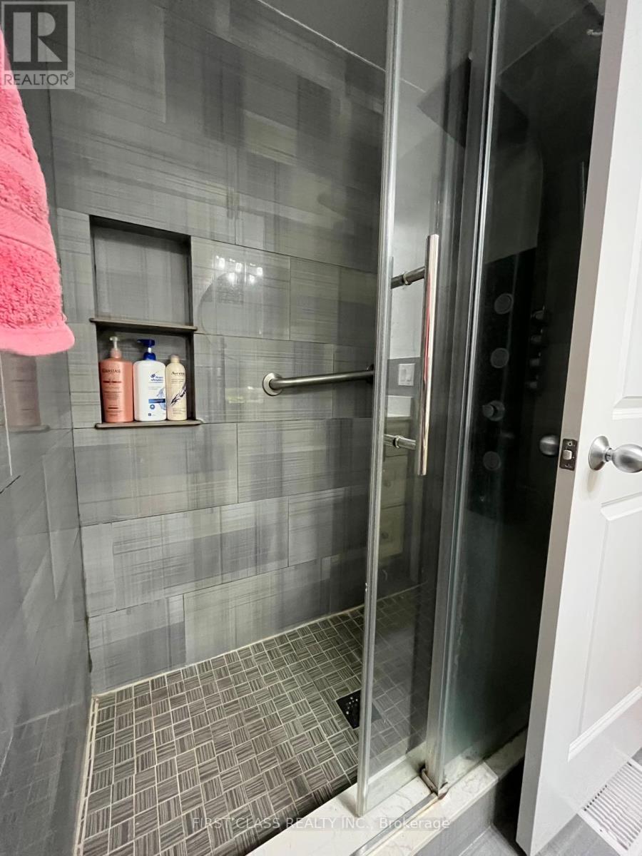 23 Cheeseman Drive, Markham, Ontario  L3R 3G3 - Photo 19 - N12132310
