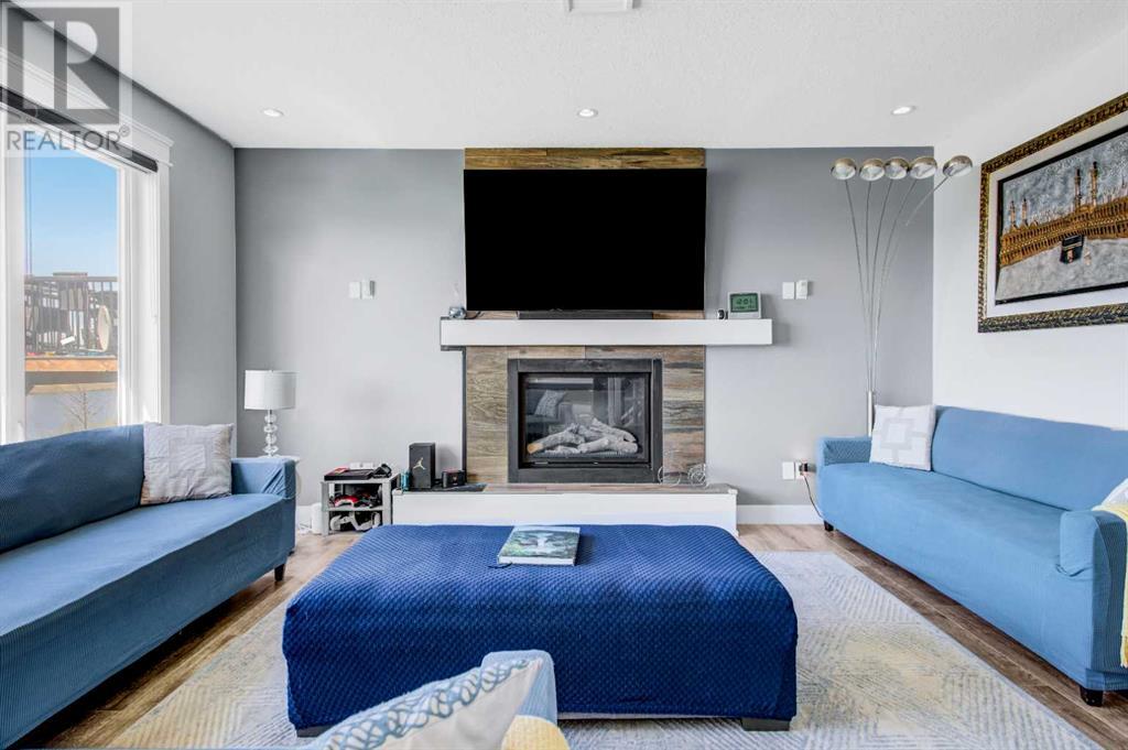 Property at 13010 Royal Boulevard image 5