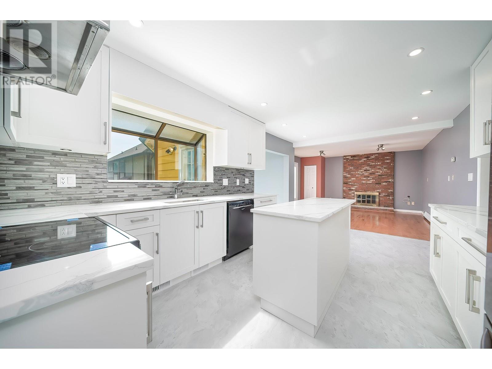 7850 Woodhurst Drive, Burnaby, British Columbia  V5A 4E6 - Photo 7 - R3002499