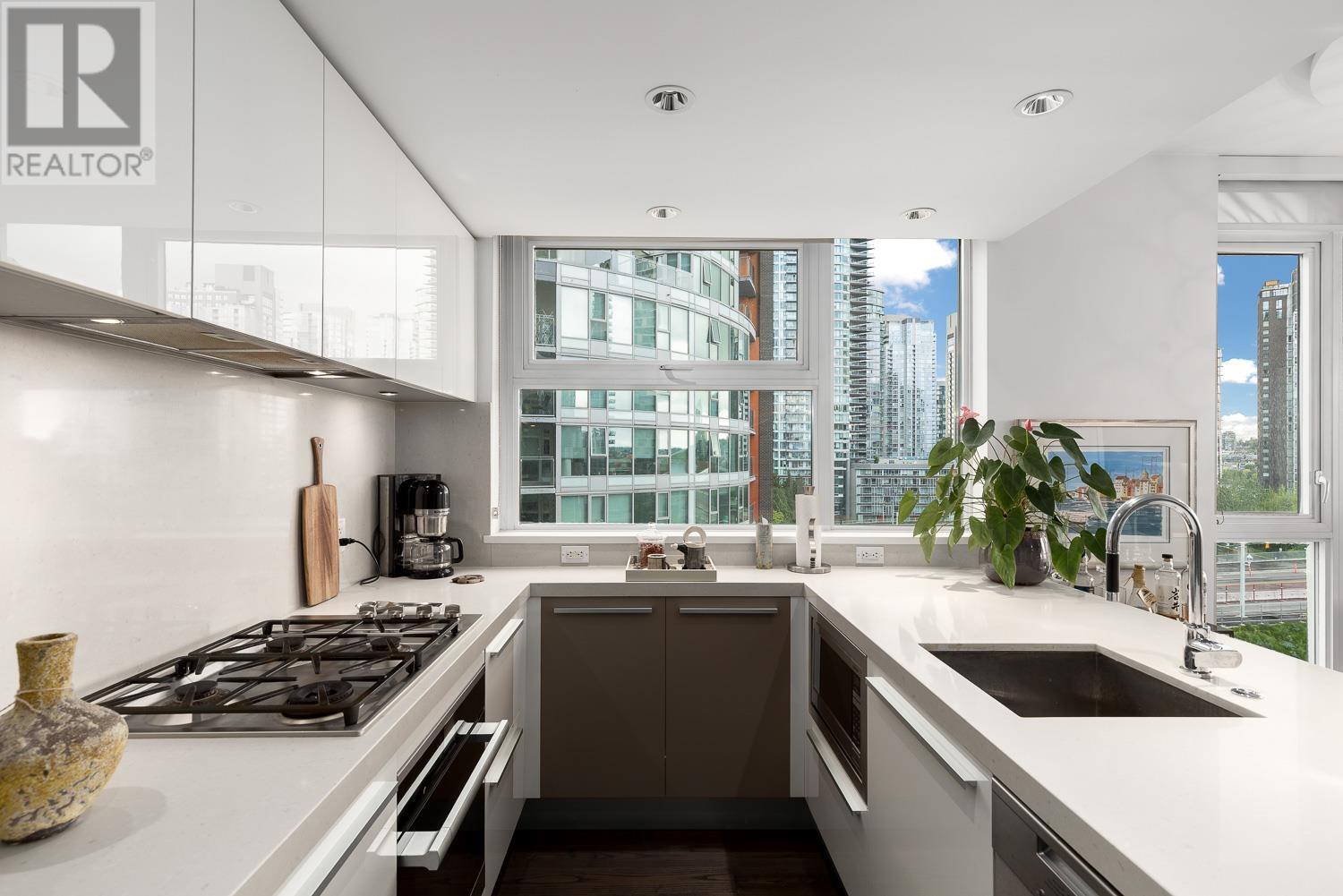 707 1351 Continental Street, Vancouver, British Columbia  V6Z 0C6 - Photo 6 - R3002070