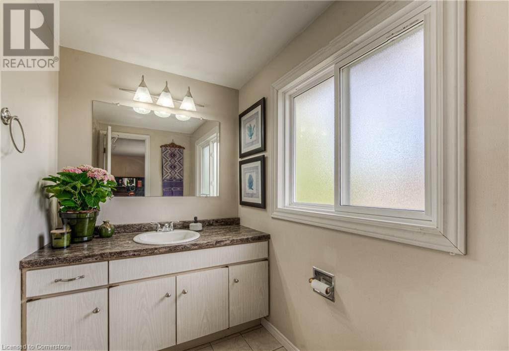 92 Pinehurst Crescent, Kitchener, Ontario  N2N 1E4 - Photo 26 - 40727920