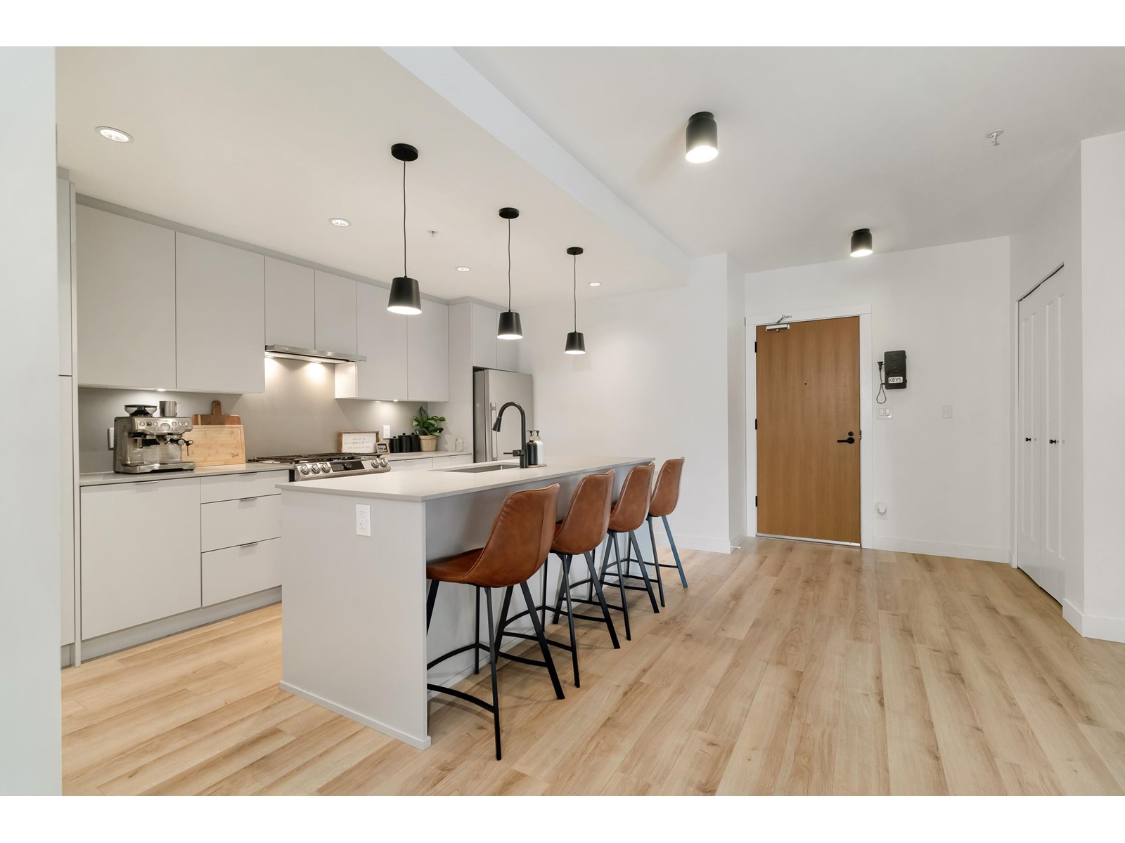 315 2493 MONTROSE AVENUE, abbotsford, British Columbia