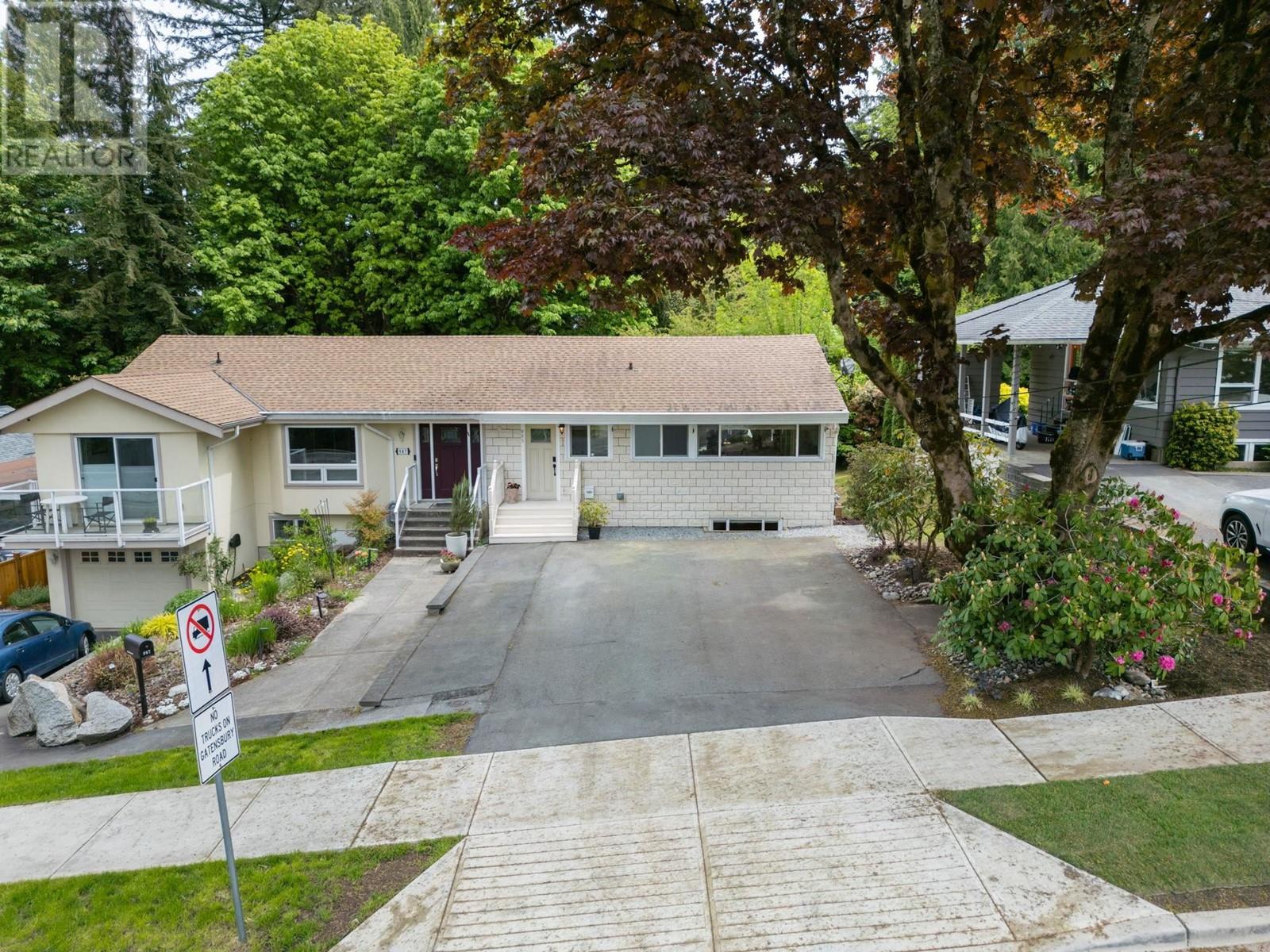 985 Gatensbury Street, Coquitlam, British Columbia  V3J 5J6 - Photo 39 - R3001832