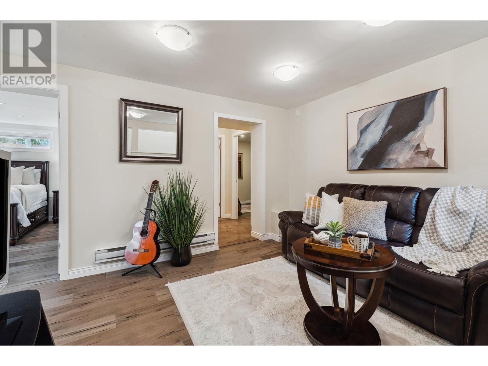 985 Gatensbury Street, Coquitlam, British Columbia  V3J 5J6 - Photo 19 - R3001832