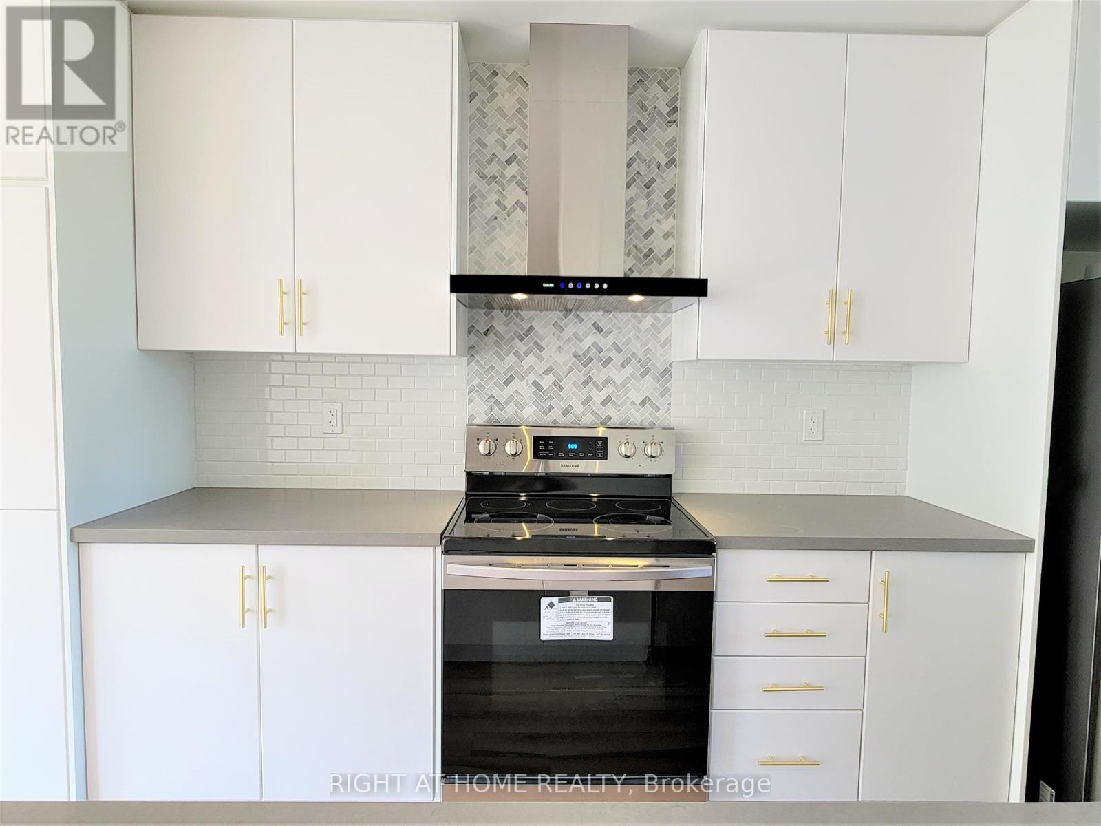 Property at 40 JAMES NOBLE LANE image 4