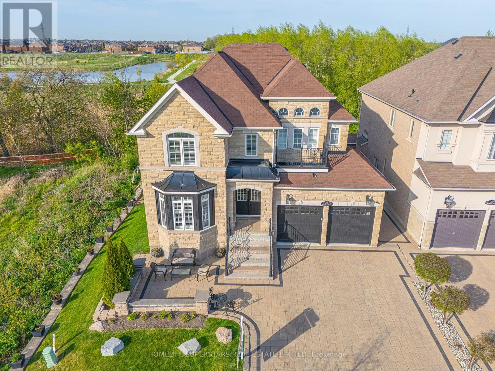 Property at 75 MAYBECK DRIVE image 2