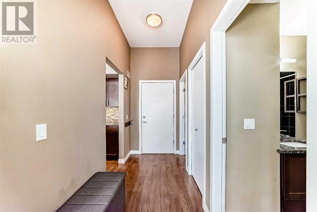 Property at 417, 4303 1 Street NE image 3