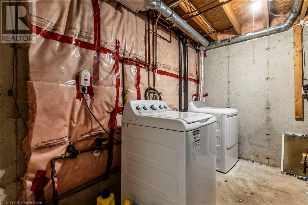 230 Activa Avenue, Kitchener, Ontario  N2E 3T8 - Photo 25 - 40728520
