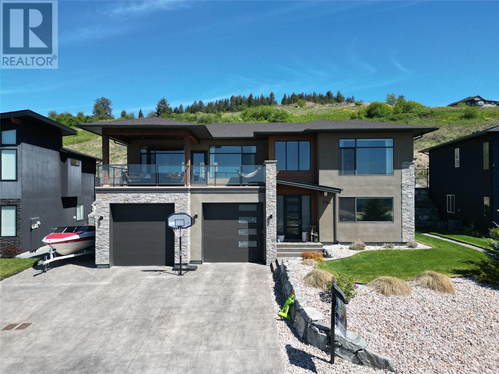 7144 Apex Drive, Vernon, British Columbia