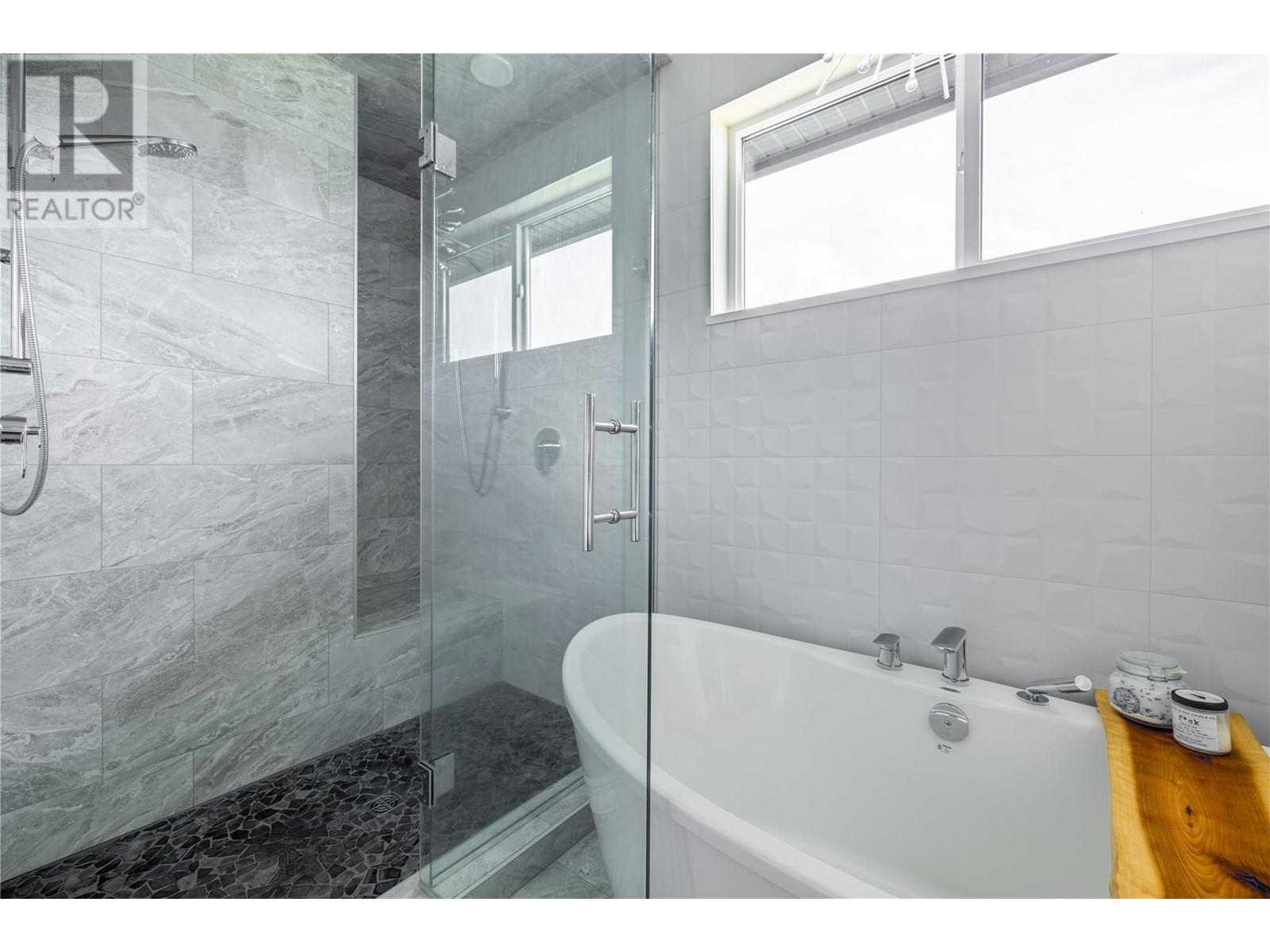 7144 Apex Drive, Vernon, British Columbia  V1B 4E4 - Photo 29 - 10344204