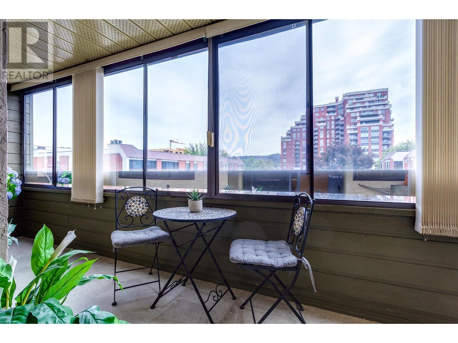 1056 Bernard Avenue Unit# 305 Lot# 43, Kelowna, British Columbia  V1Y 8L7 - Photo 21 - 10347790