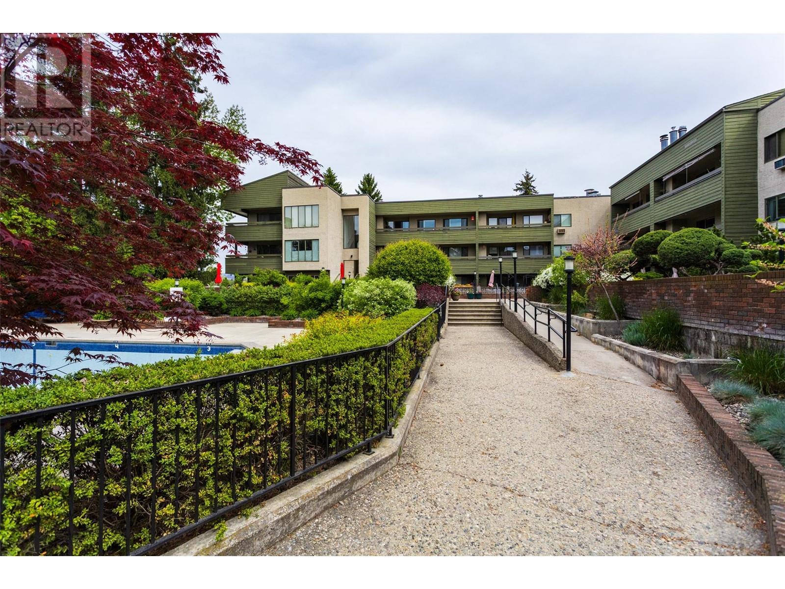 1056 Bernard Avenue Unit# 305 Lot# 43, Kelowna, British Columbia  V1Y 8L7 - Photo 4 - 10347790