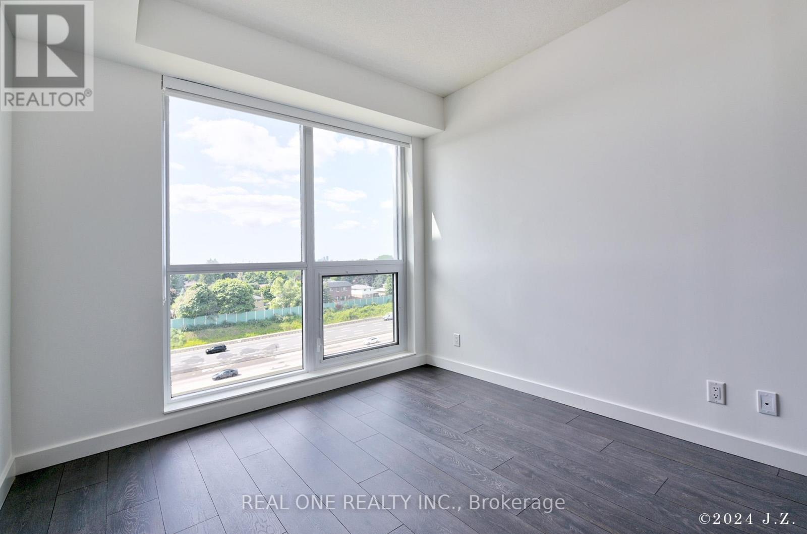906 - 27 Mcmahon Drive, Toronto, Ontario  M2K 0J2 - Photo 15 - C12146295