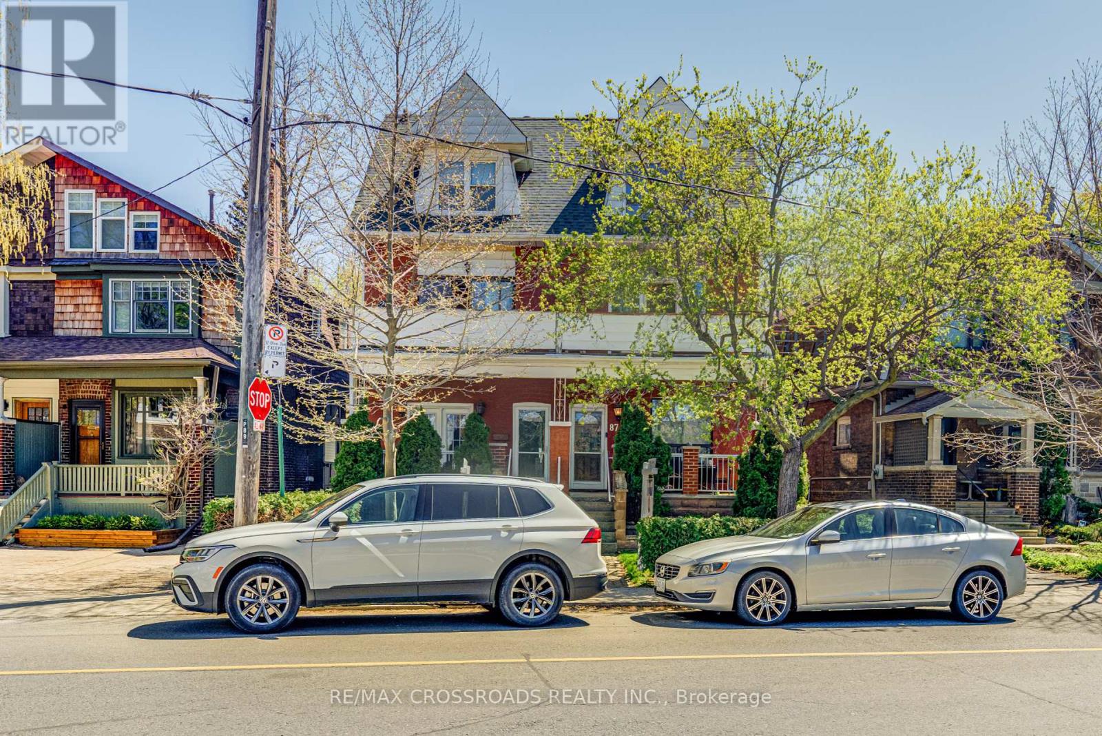 87 WEMBLEY DRIVE, Toronto, Ontario