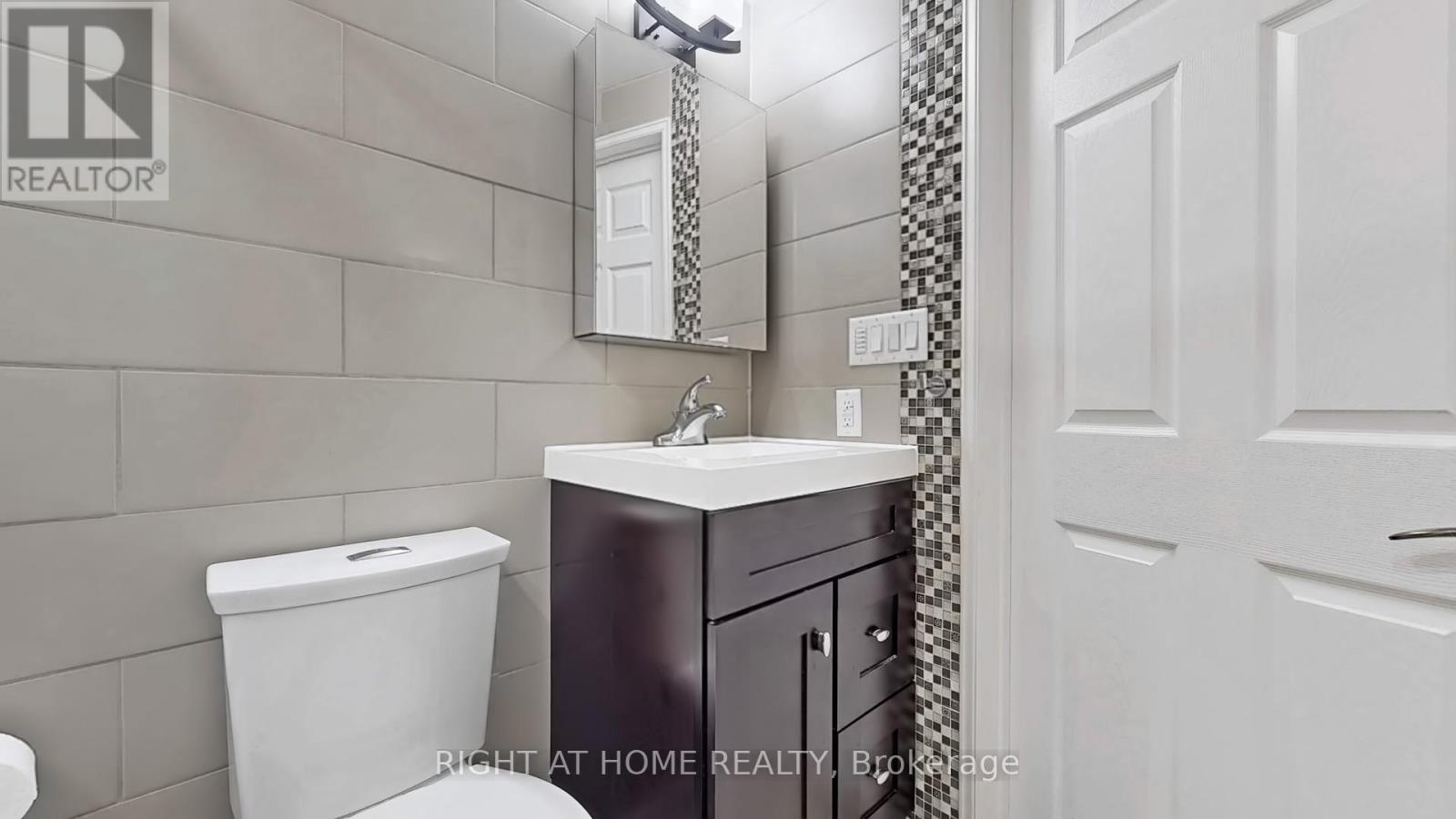 766 Kenora Avenue, Oshawa, Ontario  L1J 1K6 - Photo 24 - E12146297