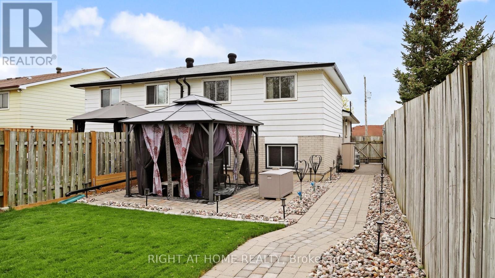 766 Kenora Avenue, Oshawa, Ontario  L1J 1K6 - Photo 37 - E12146297
