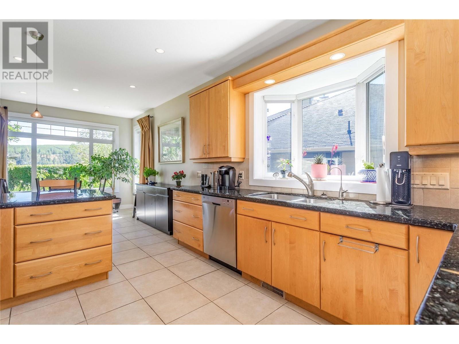 Property at 3800 Gallaghers Pinnacle Way Unit# 30 image 5