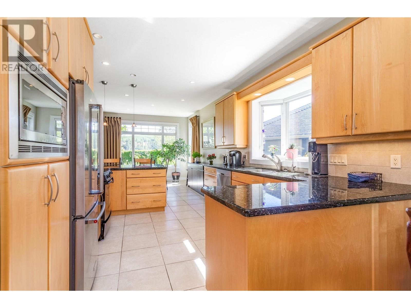 Property at 3800 Gallaghers Pinnacle Way Unit# 30 image 4
