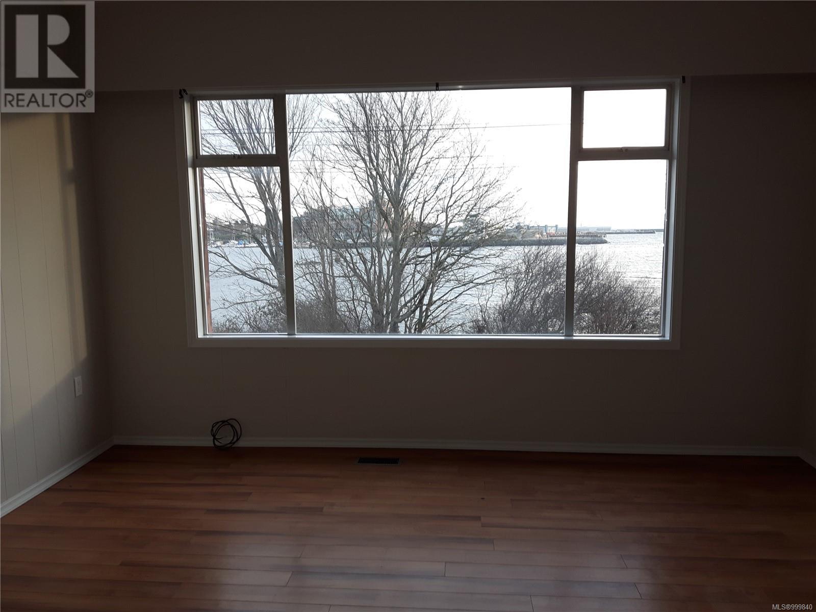 206 Mary St, Victoria, British Columbia  V9A 3V9 - Photo 10 - 999840