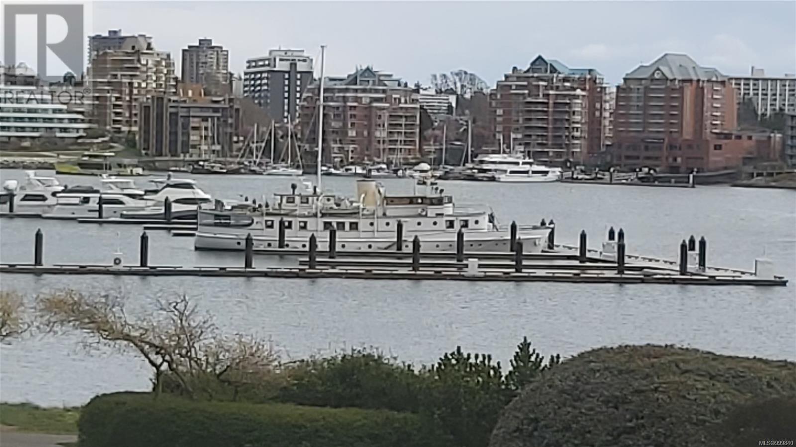 206 Mary St, Victoria, British Columbia  V9A 3V9 - Photo 3 - 999840