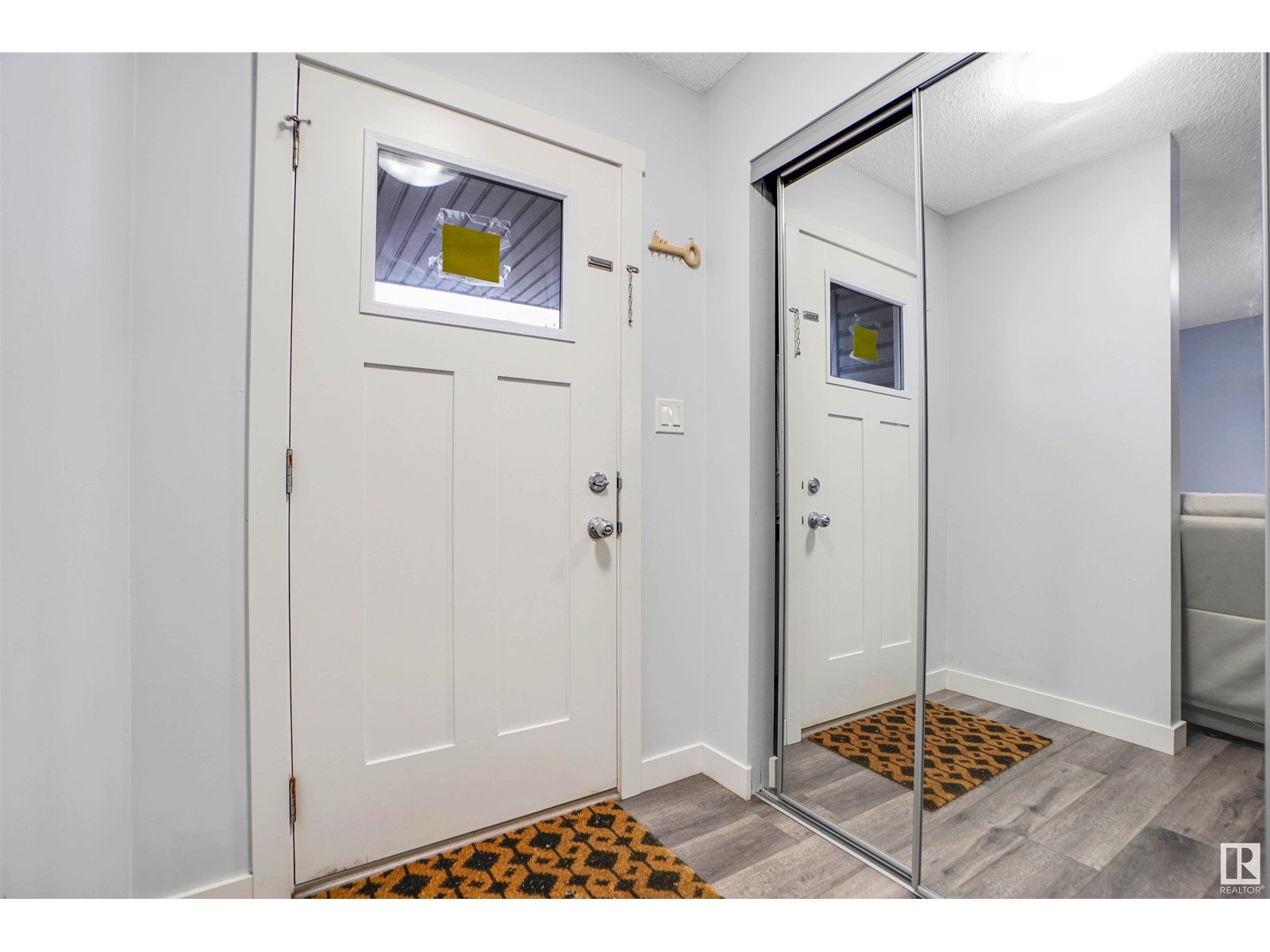 Property at 2611 14 AV NW image 3
