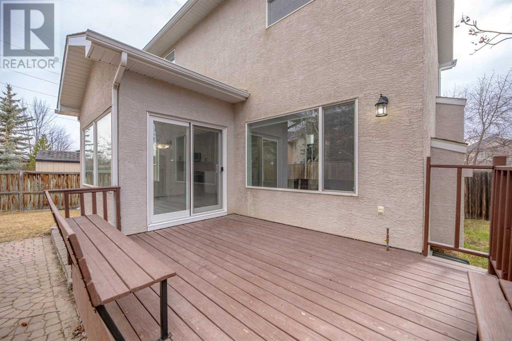 53 Strathlea Grove Sw, Calgary, Alberta  T3H 5C5 - Photo 44 - A2213324