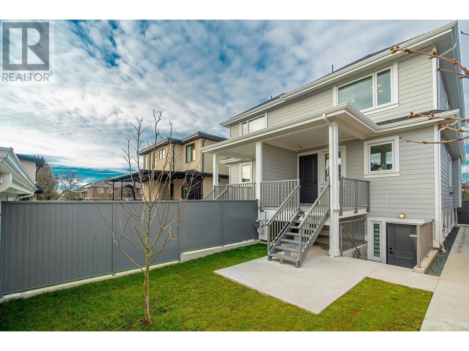 Listing Picture 37 of 38 : 2792 E 49TH AVENUE, Vancouver / 溫哥華 - 魯藝地產 Yvonne Lu Group - MLS Medallion Club Member