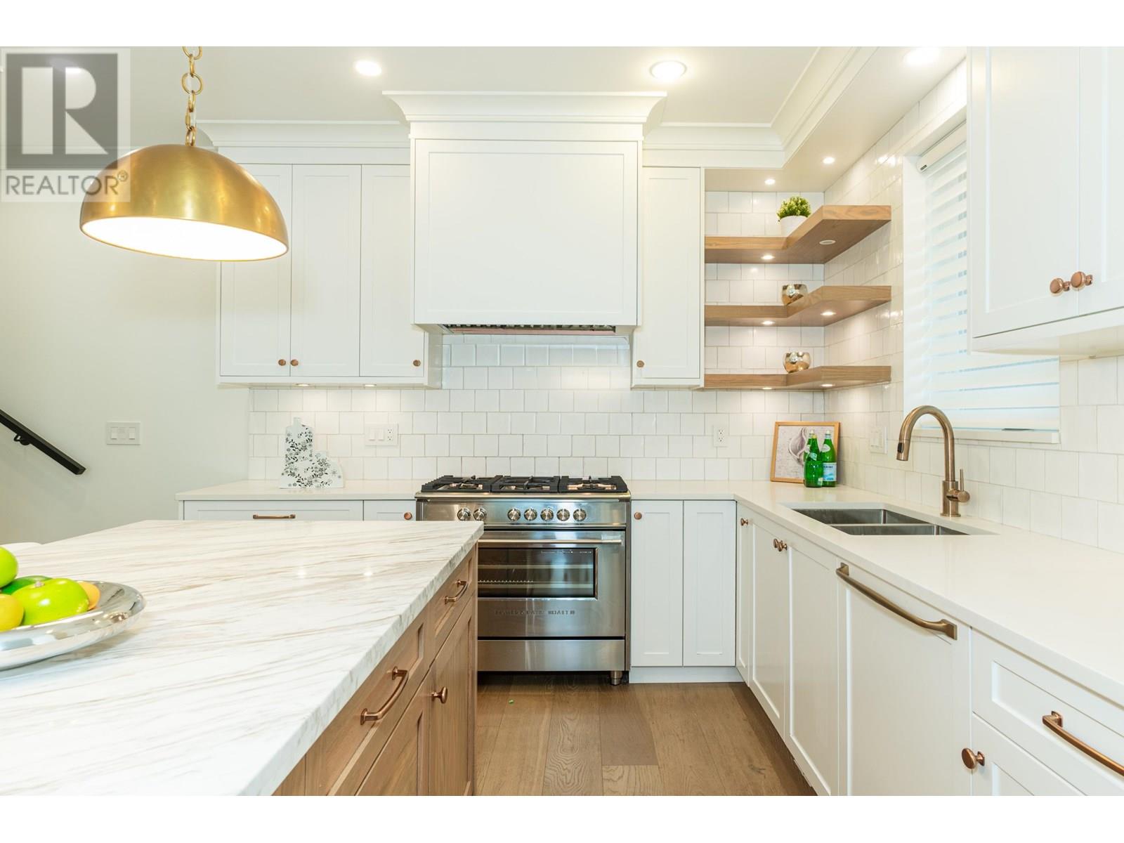 2045 E 51 Avenue, Vancouver, British Columbia  V5P 1W2 - Photo 8 - R2989597