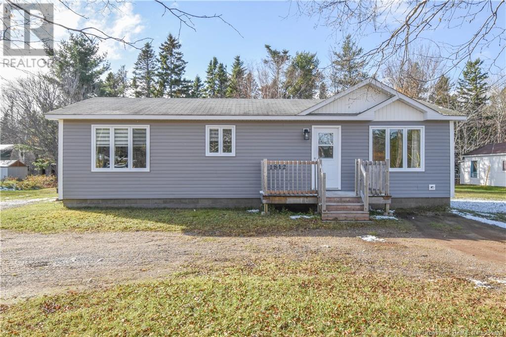 Property at 1812 rue Degrâce Street image 3