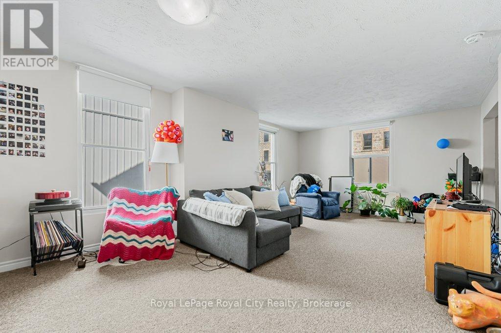 166 Suffolk Street W, Guelph, Ontario  N1H 2J8 - Photo 6 - X12143468