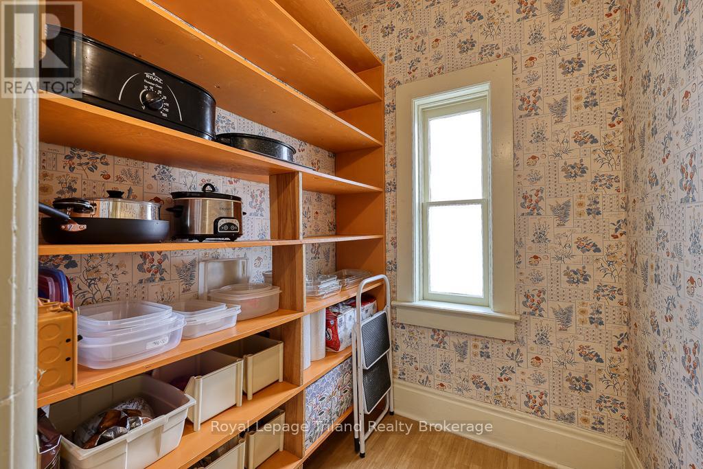 94 Rolph Street, Tillsonburg, Ontario  N4G 3Y4 - Photo 17 - X12146351