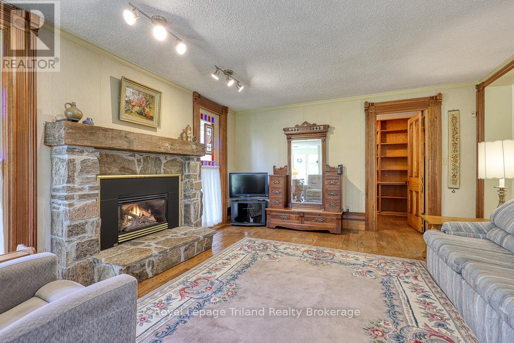 94 Rolph Street, Tillsonburg, Ontario  N4G 3Y4 - Photo 23 - X12146351