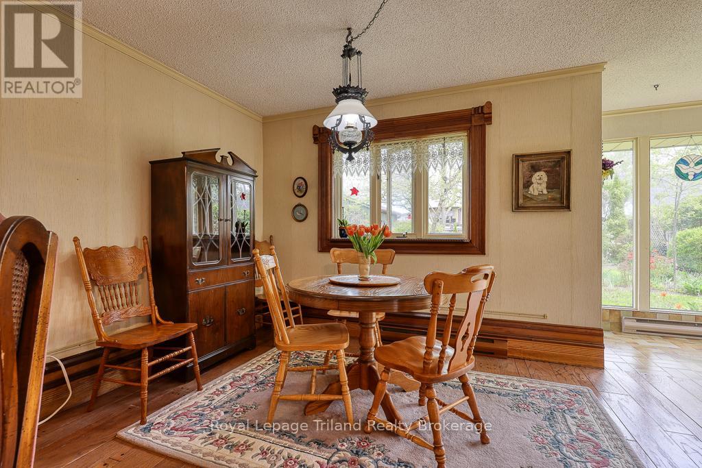 94 Rolph Street, Tillsonburg, Ontario  N4G 3Y4 - Photo 24 - X12146351